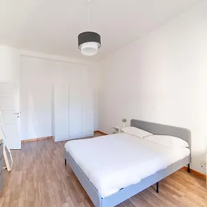 Hbhall Residenze Darsena , Milano İtalya