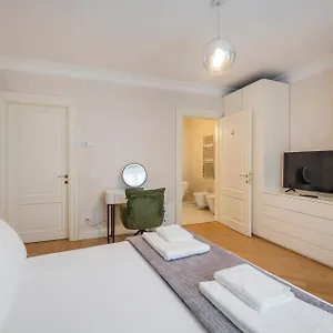 Royal - Centro Brera , Milano İtalya